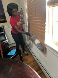 "Klean N' Jiffy professional house cleaning service in Queens, NY, ensuring spotless homes with eco-friendly products.